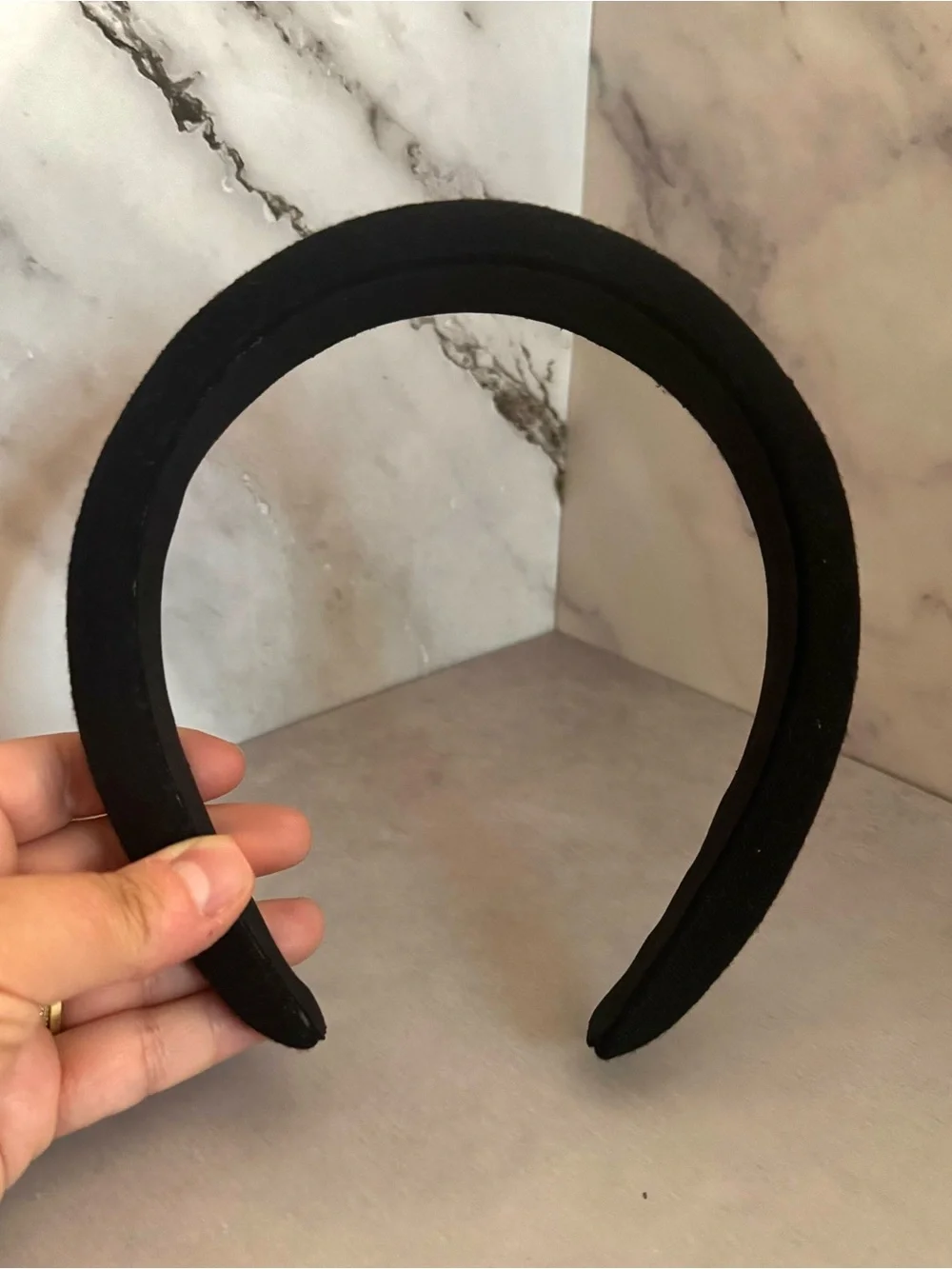 Madewell Padded Linen Headband, True Black - Women Accessories Item NN225